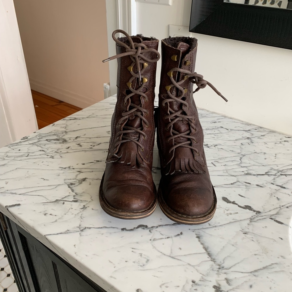 UGG Leather Boots 9